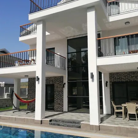 Makri - Brand New Luxury With Pool!!! 别墅 *